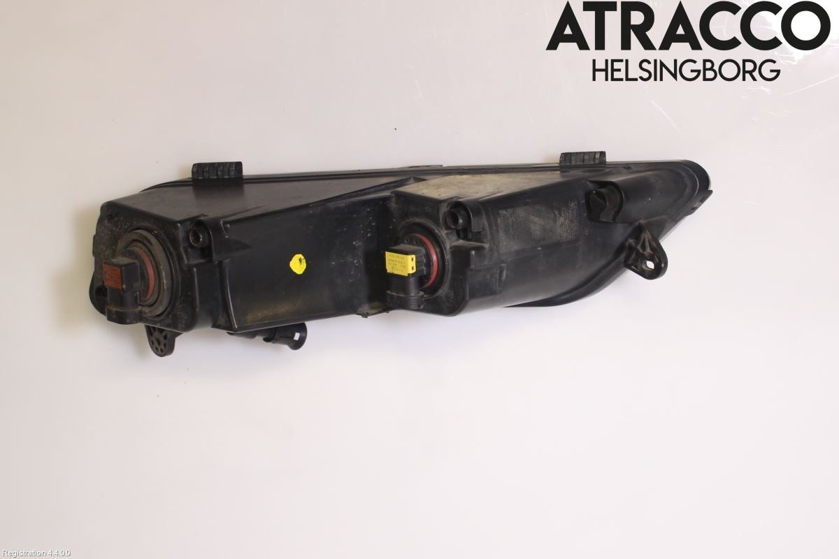 Volkswagen VW PASSAT 11-14 Dimljus-Varselljus Fram
