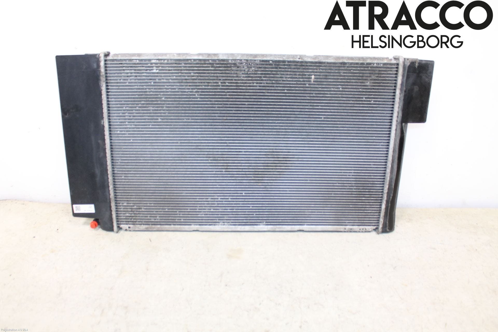 Toyota AVENSIS 09-15 Kylare Aut