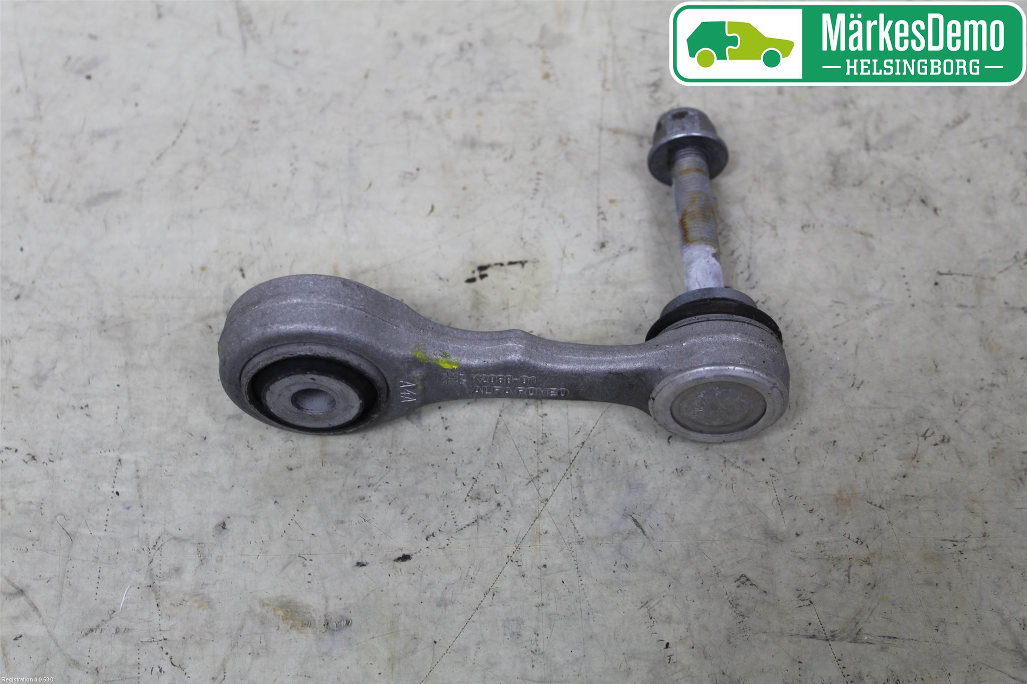 Alfa GIULIA Bärarm Bak Höger