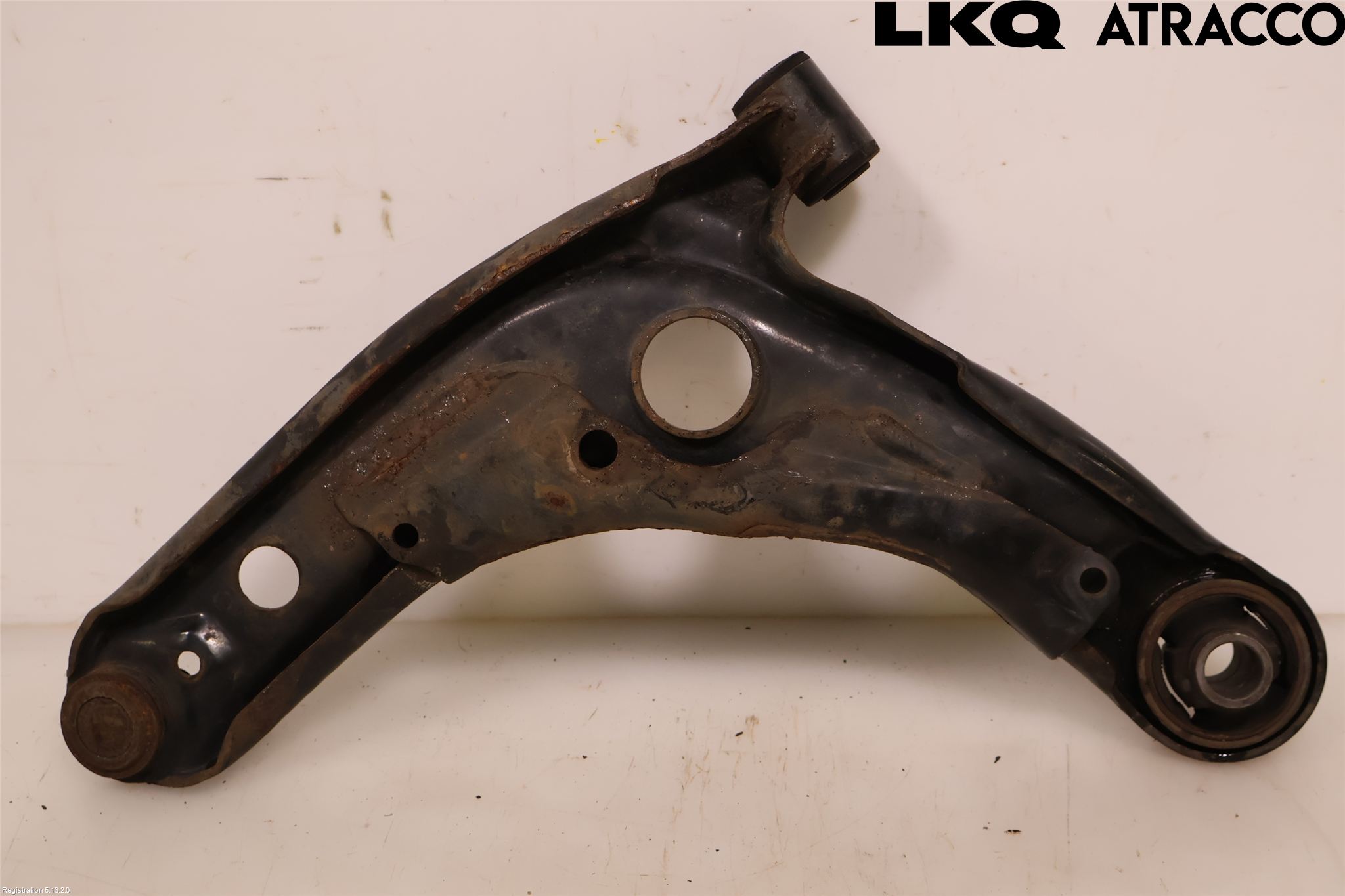 Toyota YARIS XP130 15-20 Bärarm Fram Undre Hö