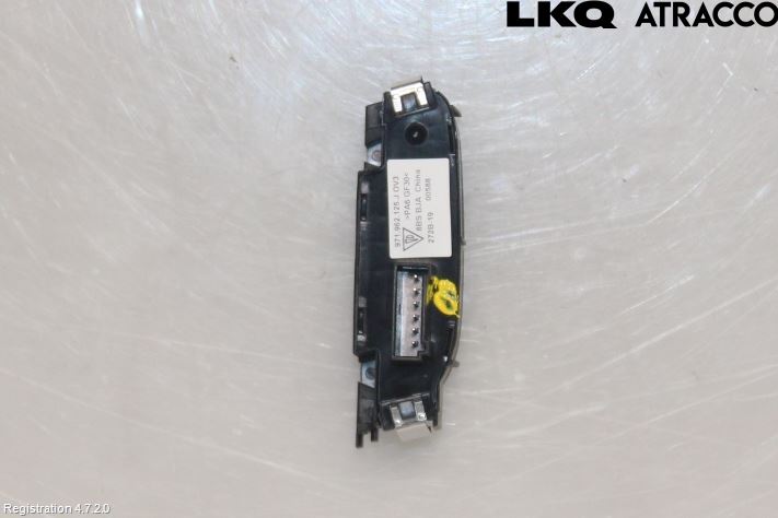 Porsche CAYENNE 03- Strömställare Centrallås