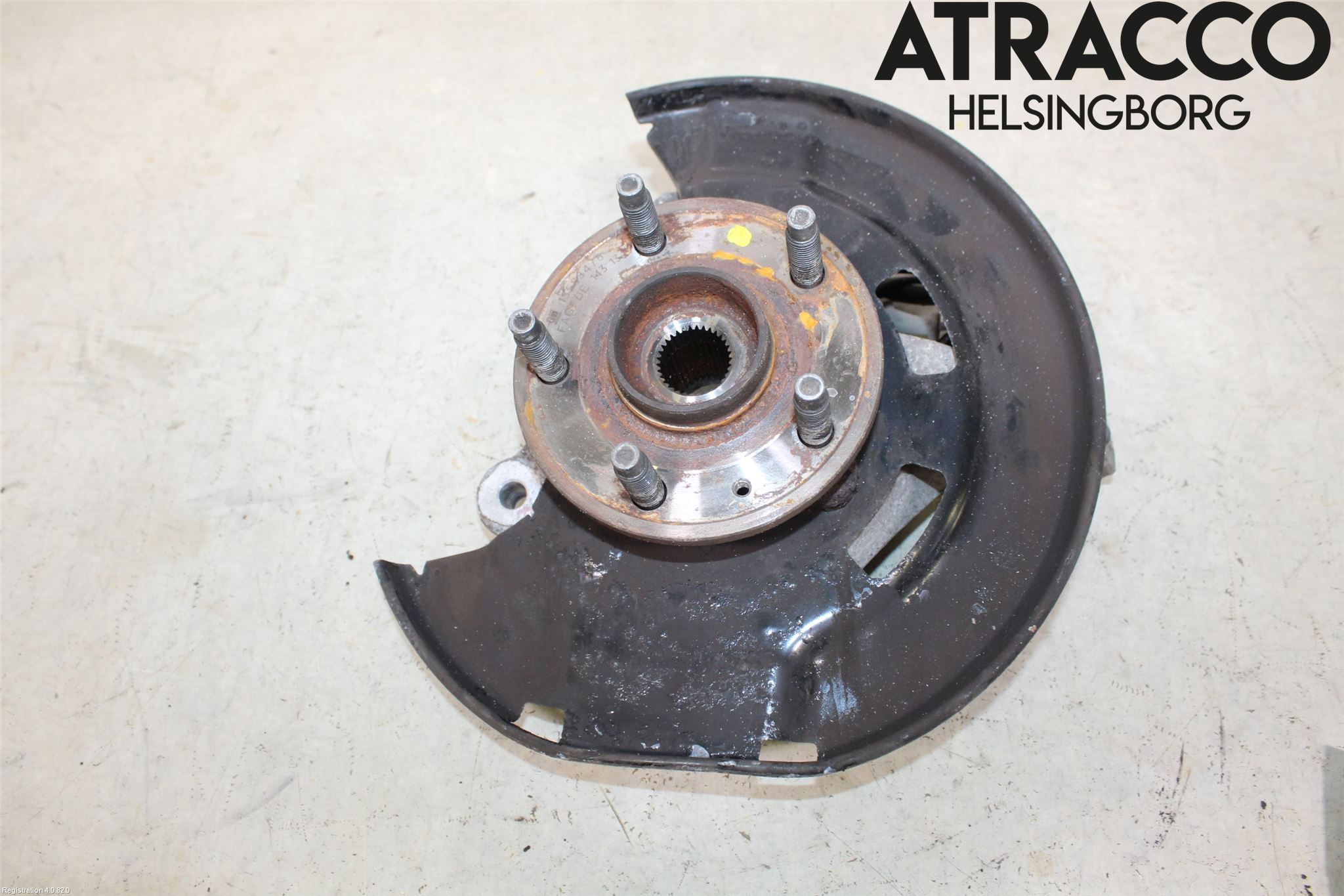 Opel ASTRA J 10-15 Styrspindel Lagerhus Vä