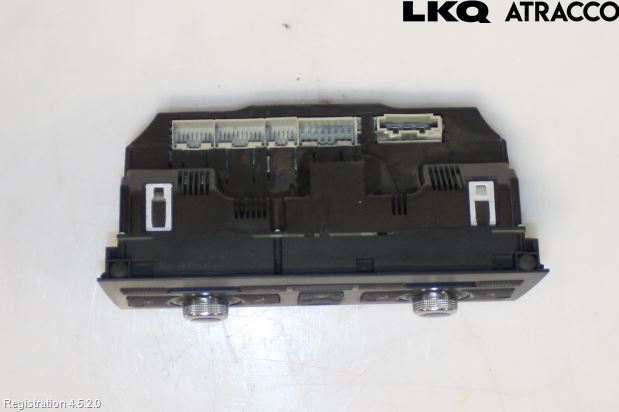 Audi Q7/SQ7 Ac Styrenhet Ac Manöveren