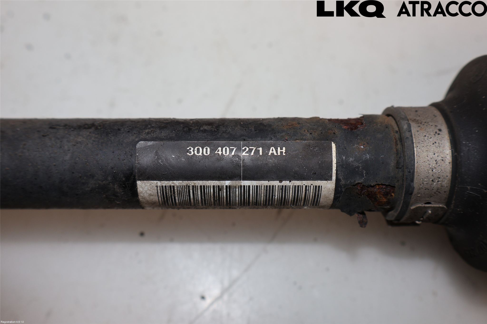Volkswagen VW PASSAT 15-19 Drivaxel Fram Vänster
