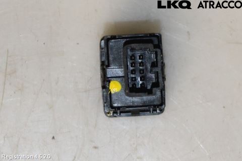 Nissan LEAF 11-17 Strömställare Övrigt