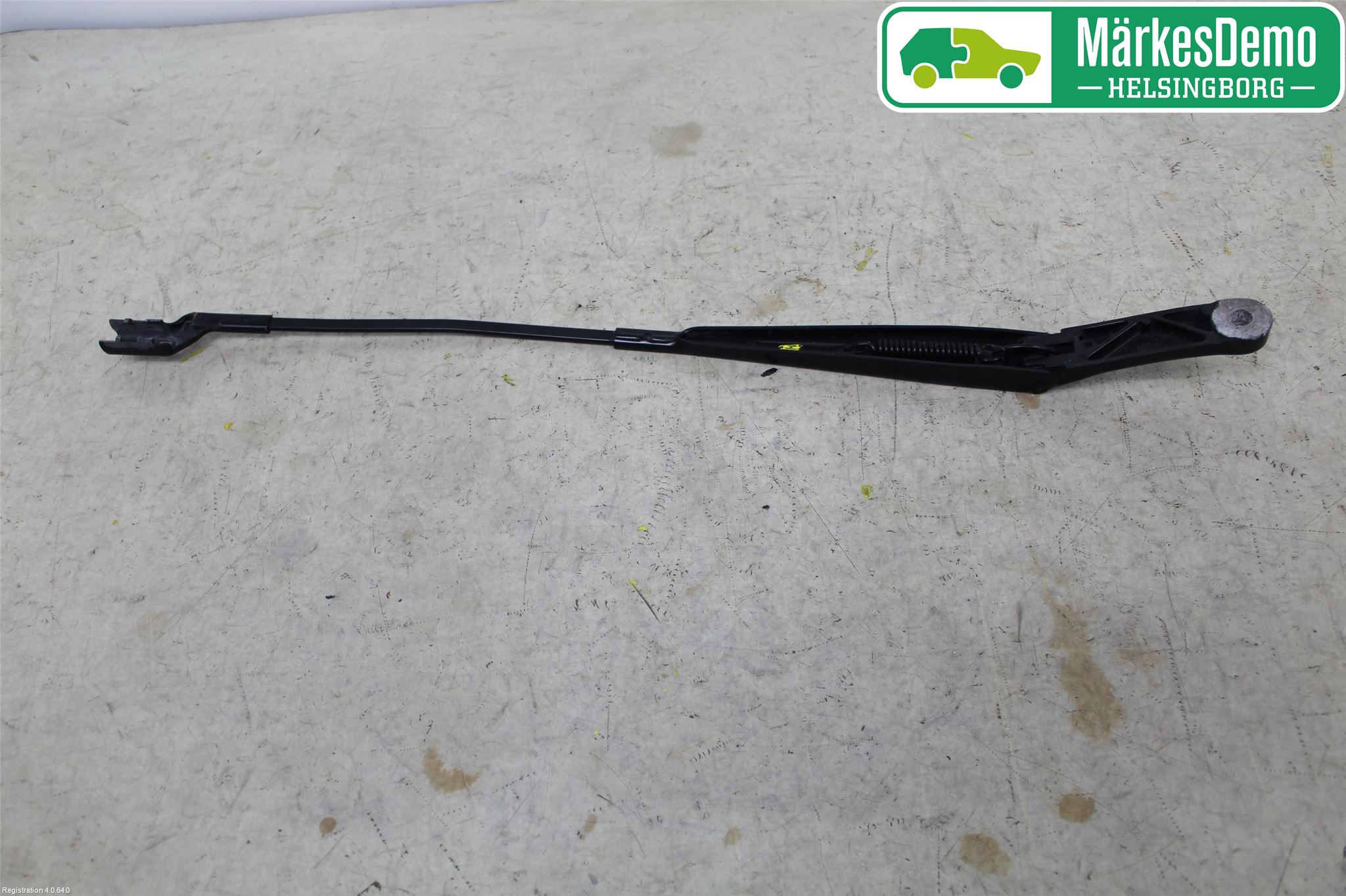 Volkswagen VW PASSAT 11-14 Torkararm Armar Vindruta
