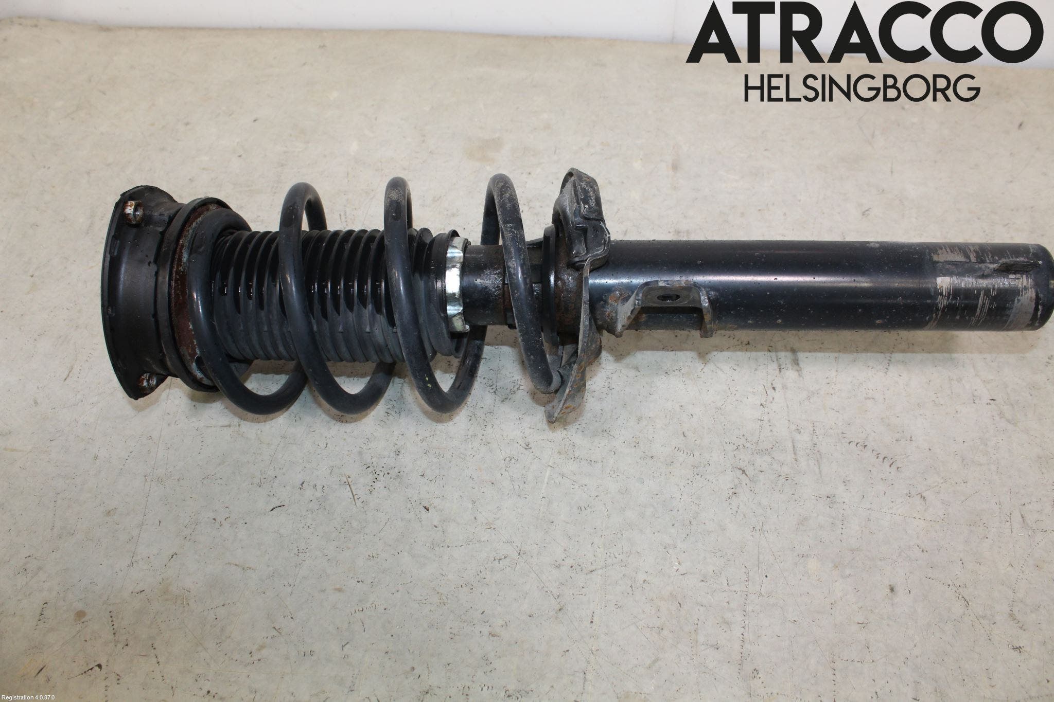 Volkswagen VW GOLF / E-GOLF VII 13-20 Fjäderben Fram Vänster