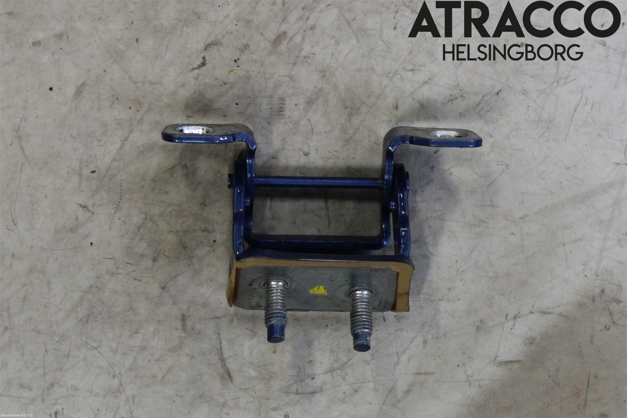 Volvo V60 14-18 Bakluckegångjärn Hö