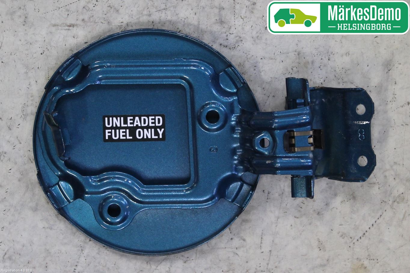 Toyota YARIS XP130 12-14 Tanklucka