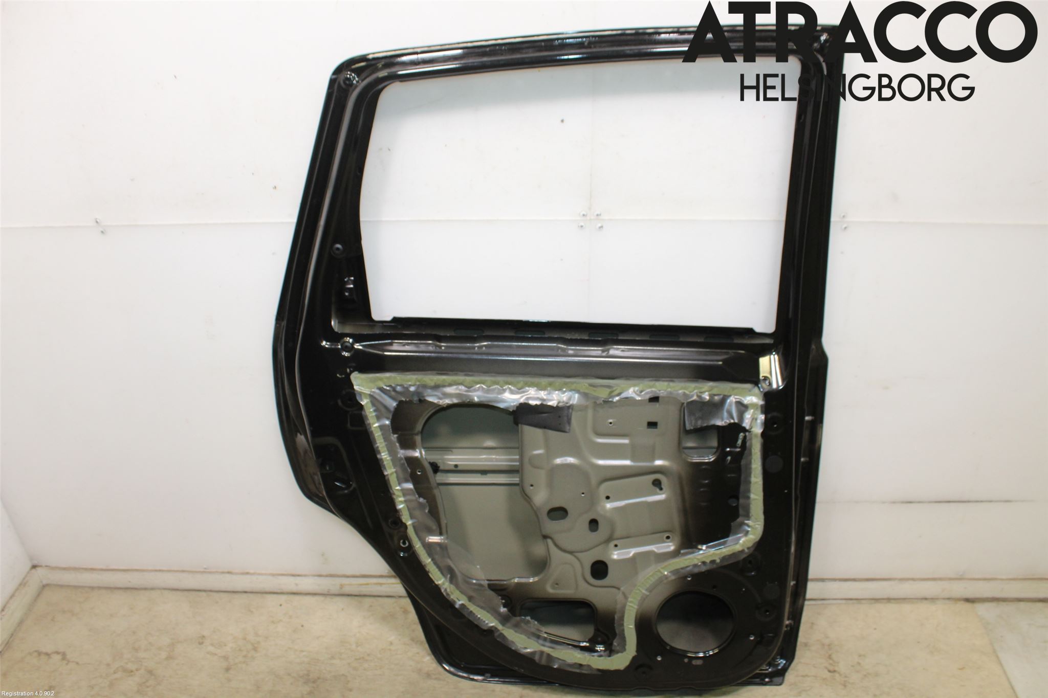 Nissan NOTE E11 06-14 Dörr Bak Vänster