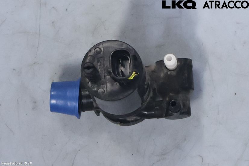 Toyota COROLLA 19- Spolarpump Vindruta