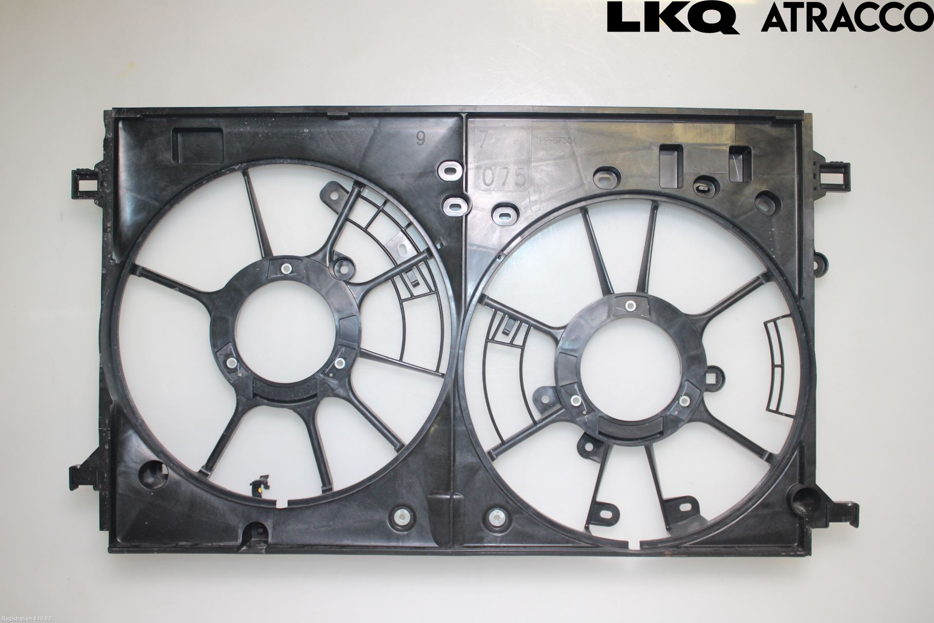 Toyota C-HR 24- Kylfläktkåpa