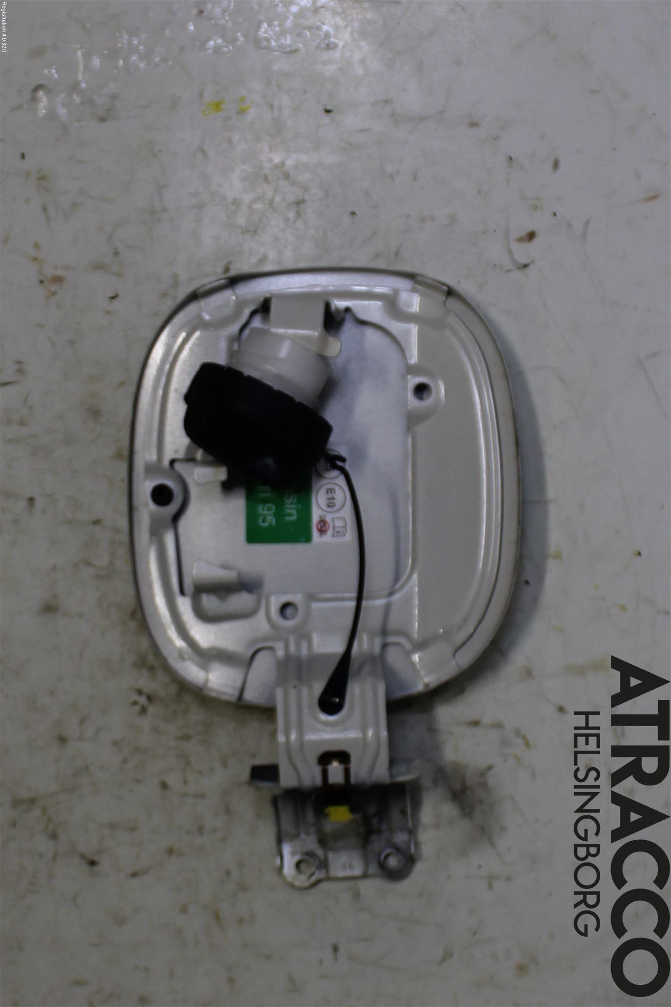 Toyota COROLLA 19- Tanklucka