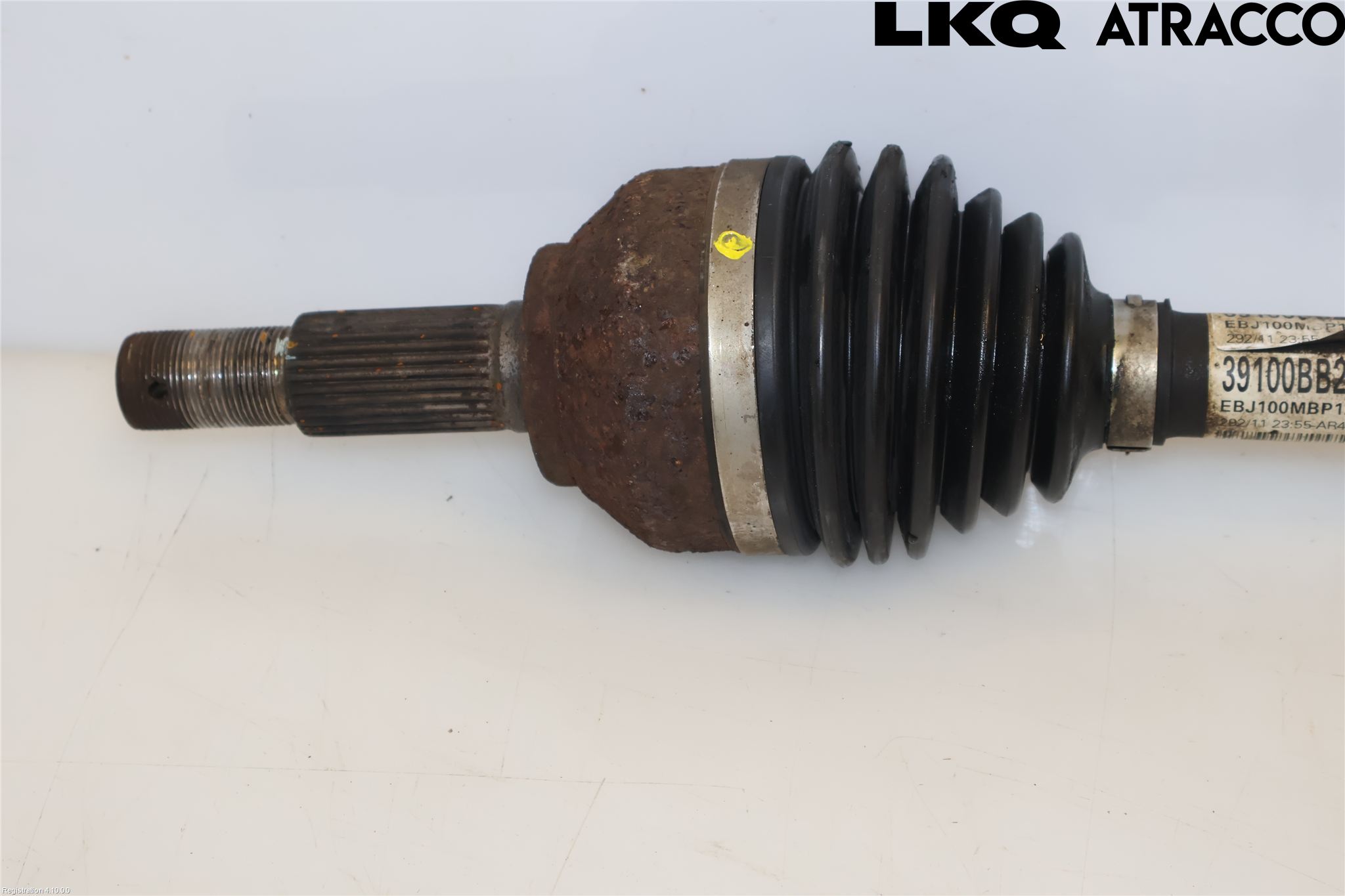 Nissan QASHQAI+2  10-14 Drivaxel Fram Höger