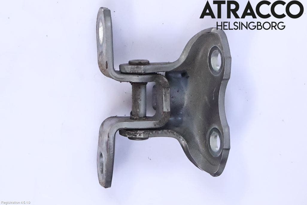 Toyota YARIS XP130 15-20 Dörrgångjärn