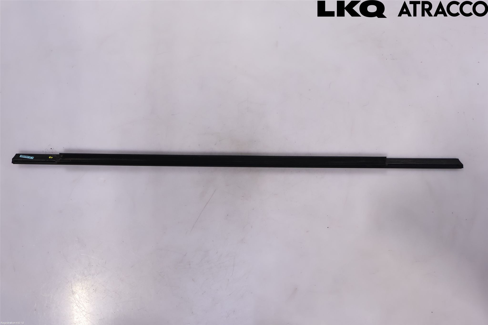 Audi A6 F2/C8 19- Dörr Dekorlist Bak Hö