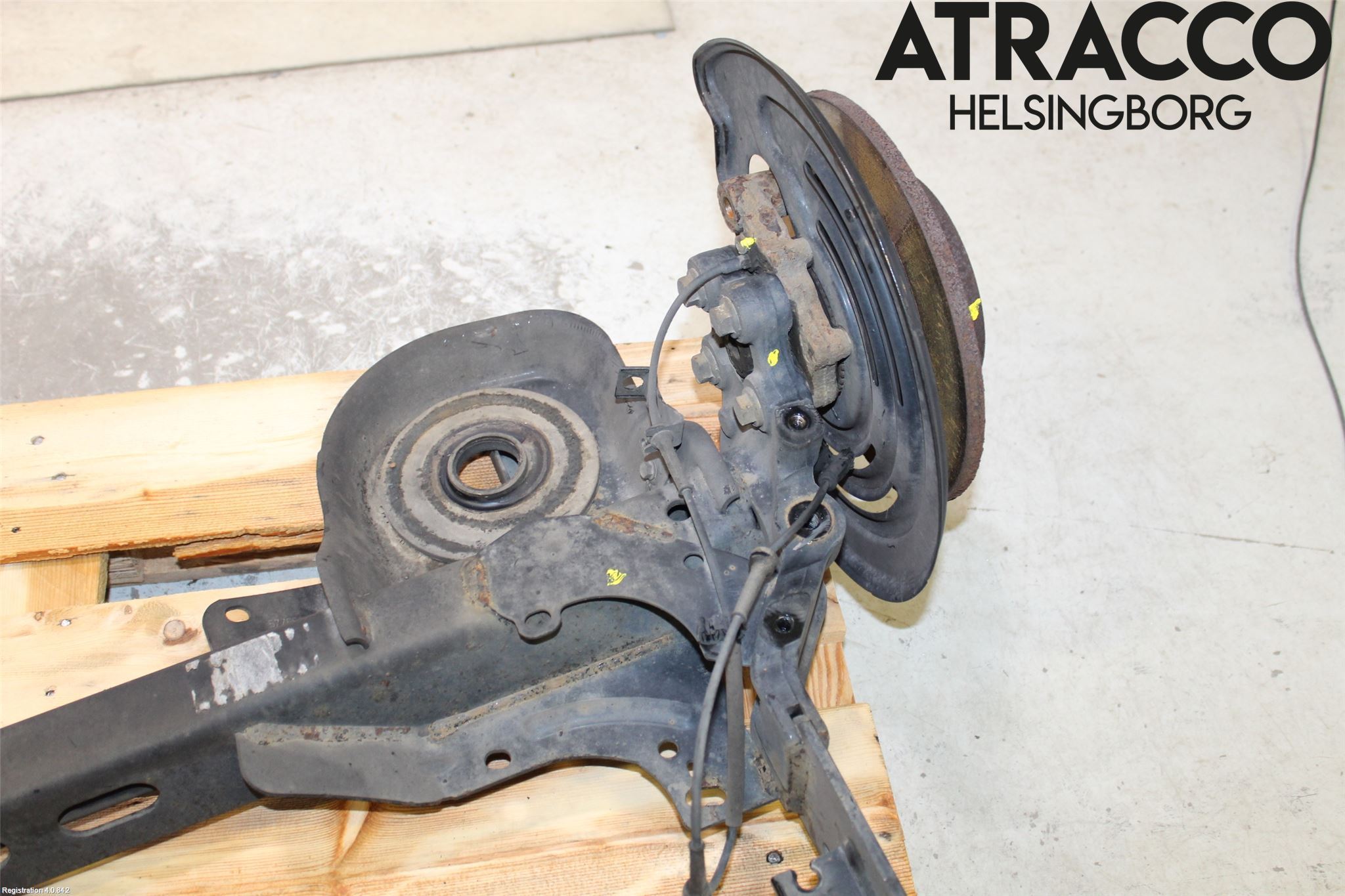 Nissan NV300 16-22 Bakaxel