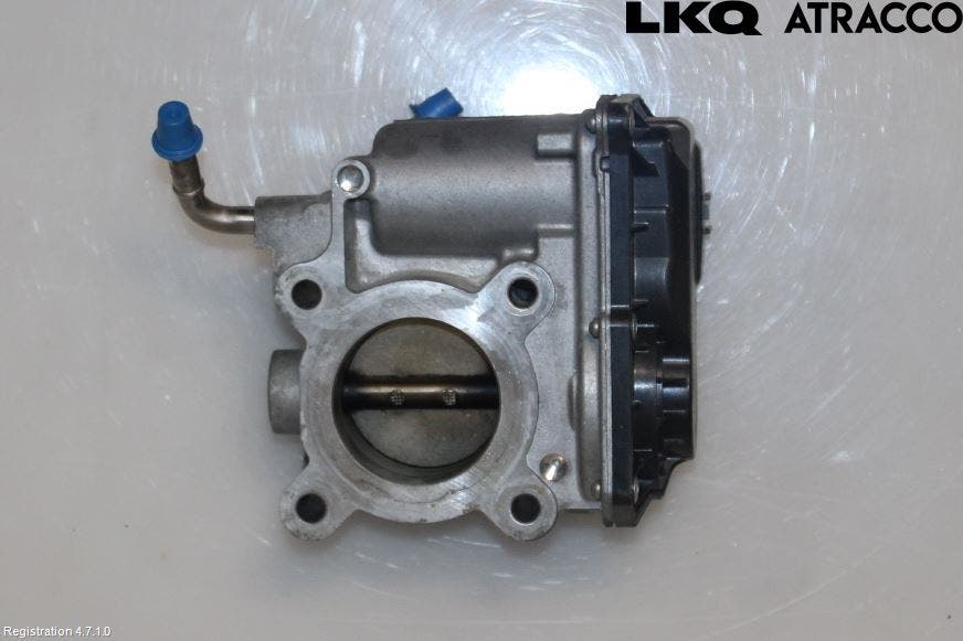 Toyota AURIS 13-19 Injspjällhus