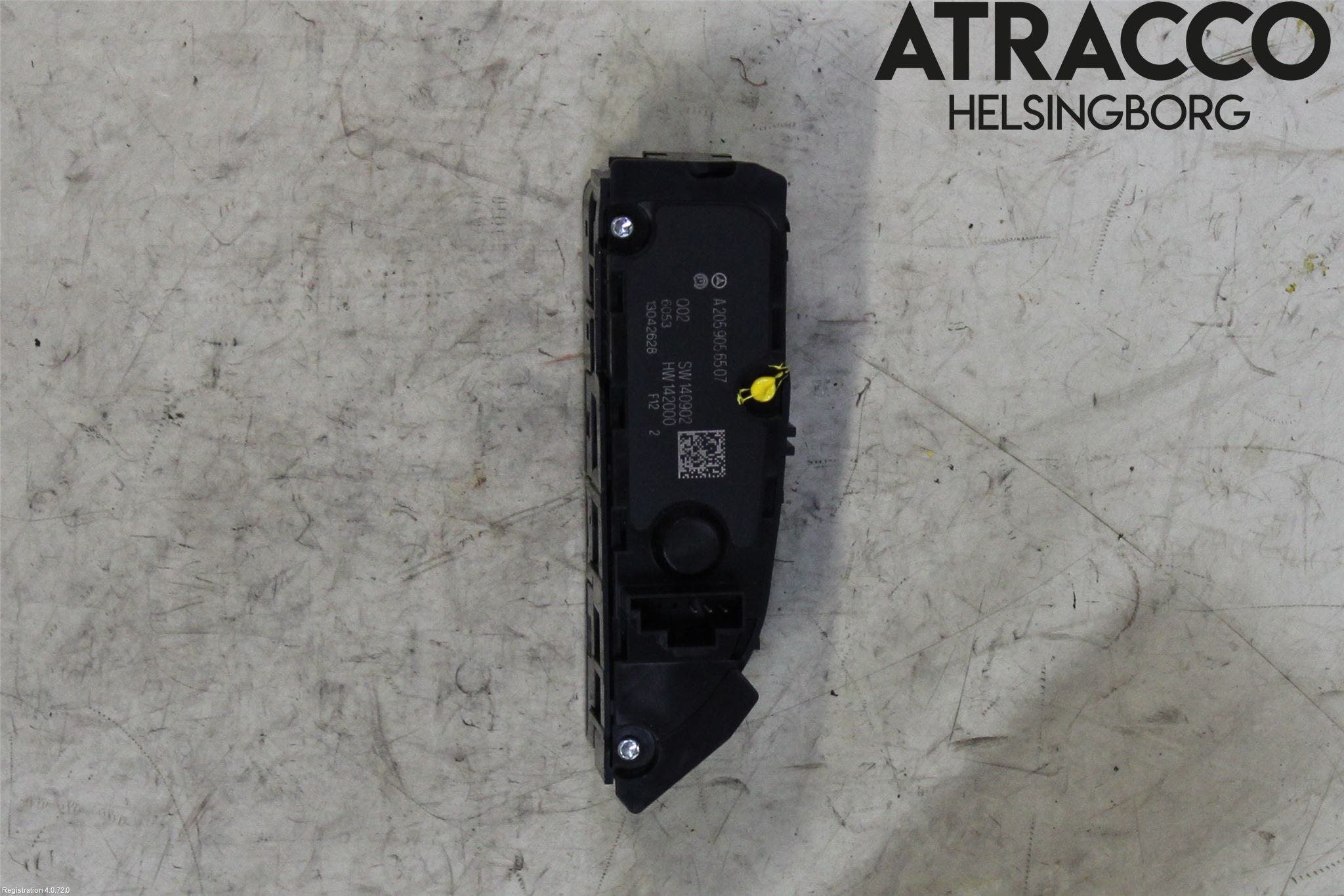 Mercedes-Benz MB C-KLASS (W205) 14-21 Strömställare Parkeringshjälp