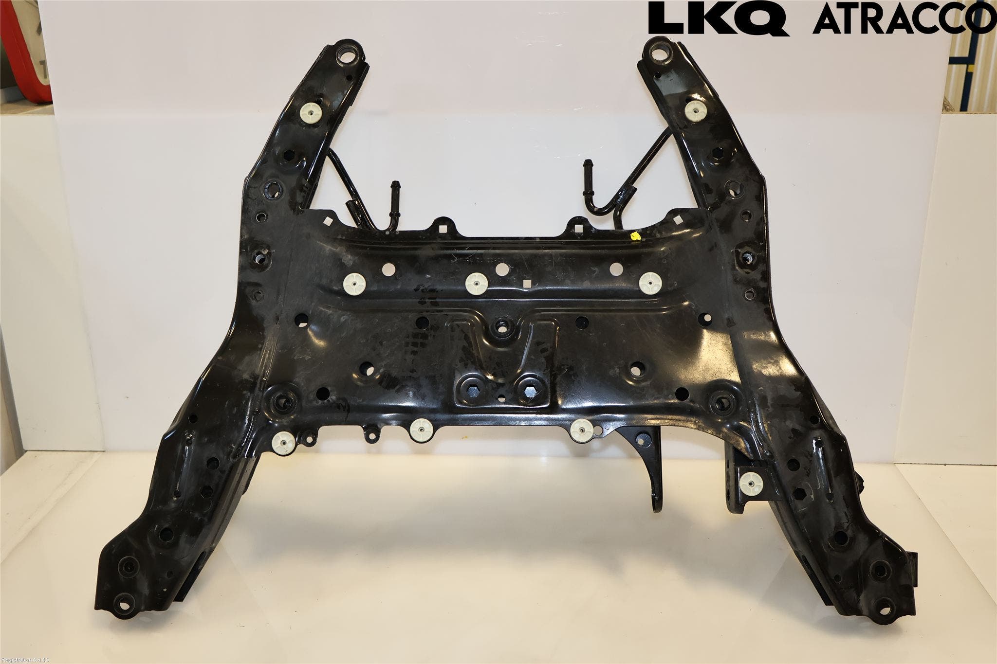 BMW 1 F40 19- Framvagnsbalk