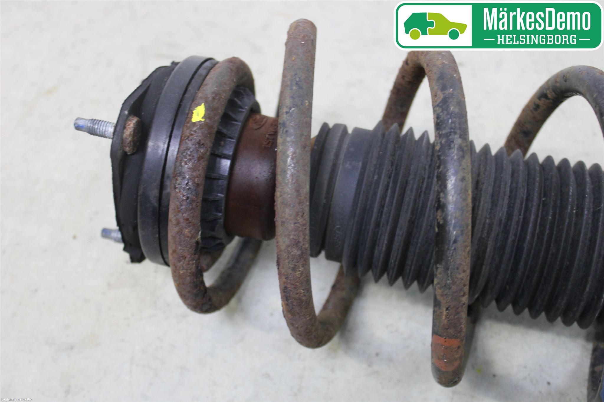 Ford TRANSIT CONNECT 09-13 Fjäderben Fram Höger