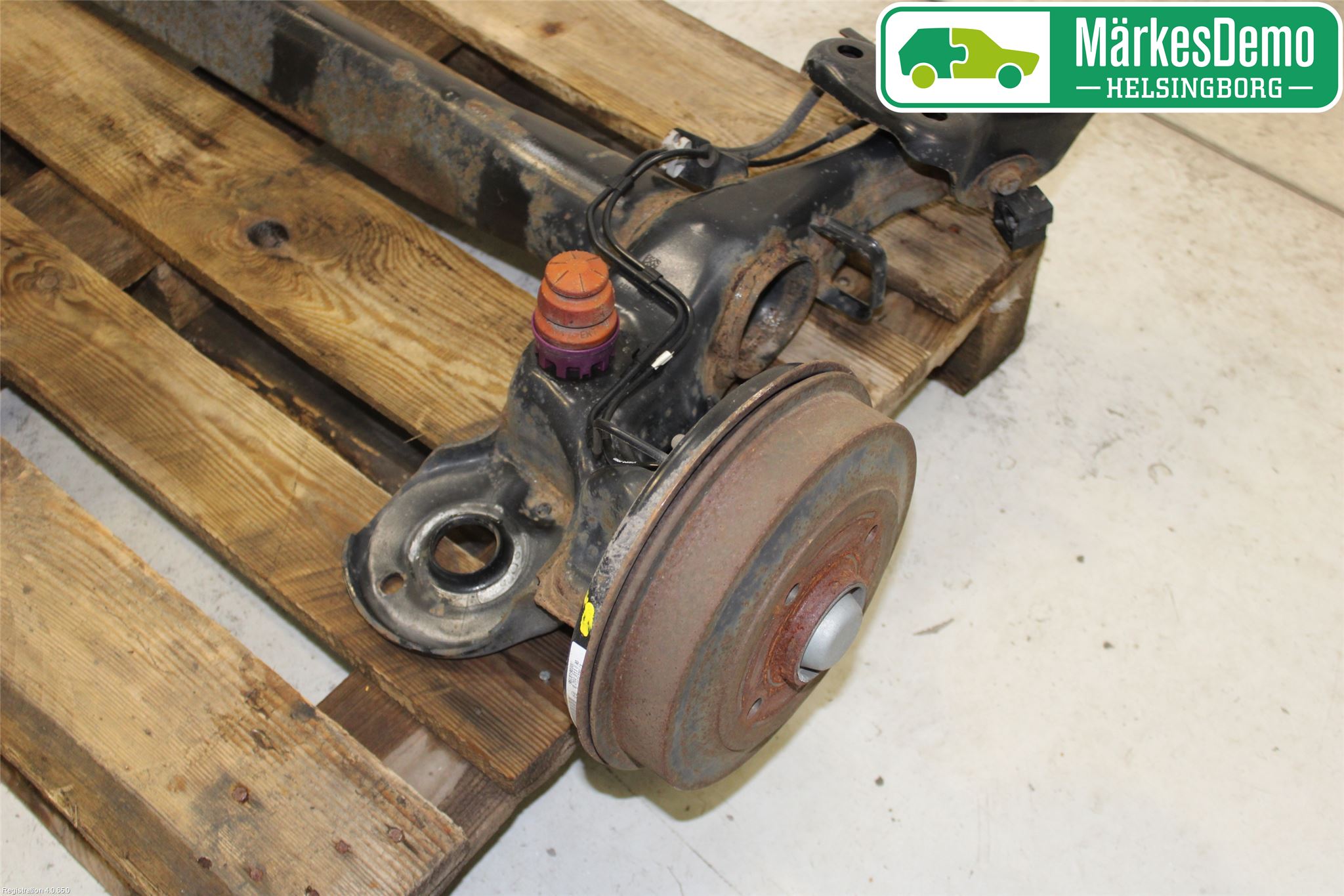 Peugeot 208 12-15 Bakaxel