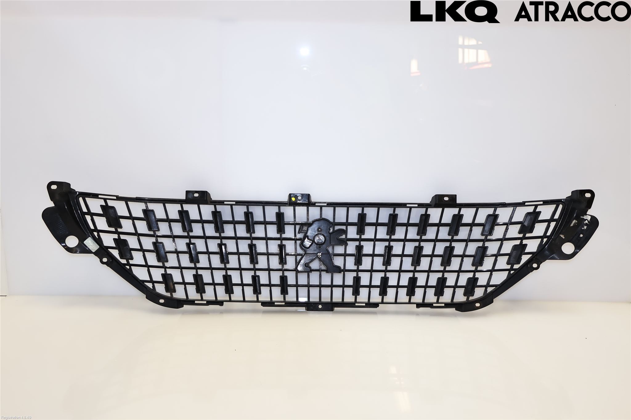 Peugeot 2008 13-20 Grill Komp