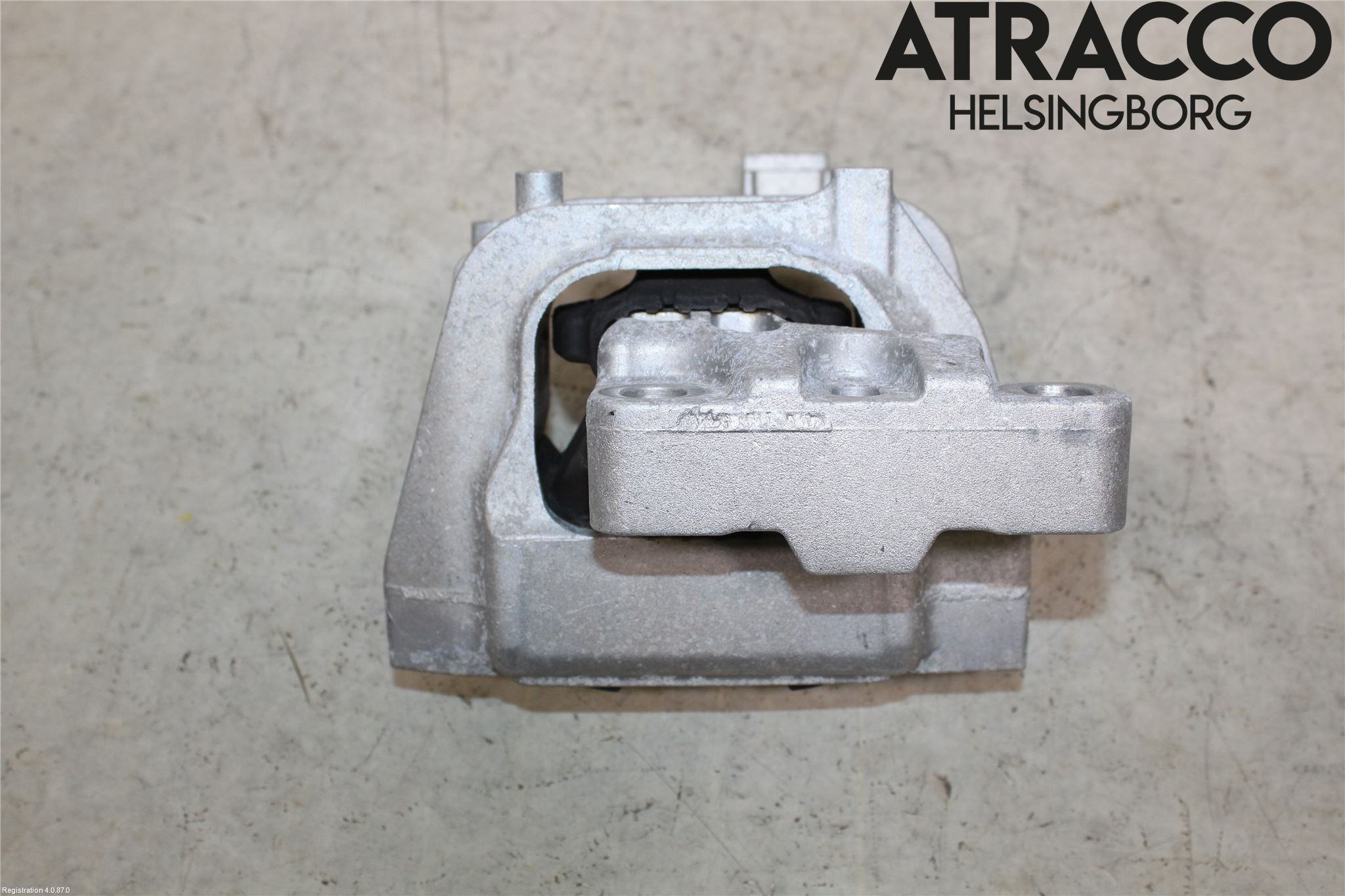 Volkswagen VW TOURAN 16- Motorfäste