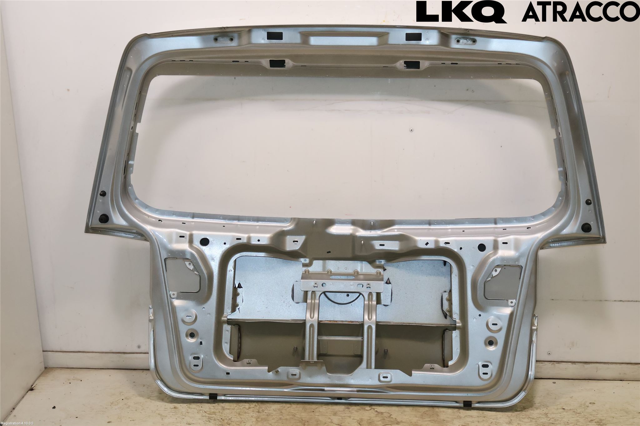 Volkswagen VW TOURAN 10-15 Baklucka Kombi