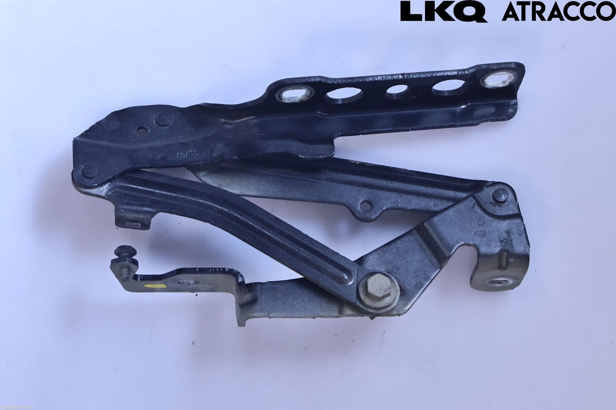 Peugeot 5008 17-24 Huvgångjärn