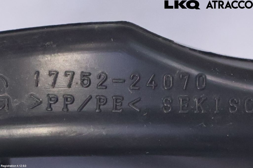 Toyota COROLLA CROSS XG10 22- Förg-Bälg-Rör Mot Luftr