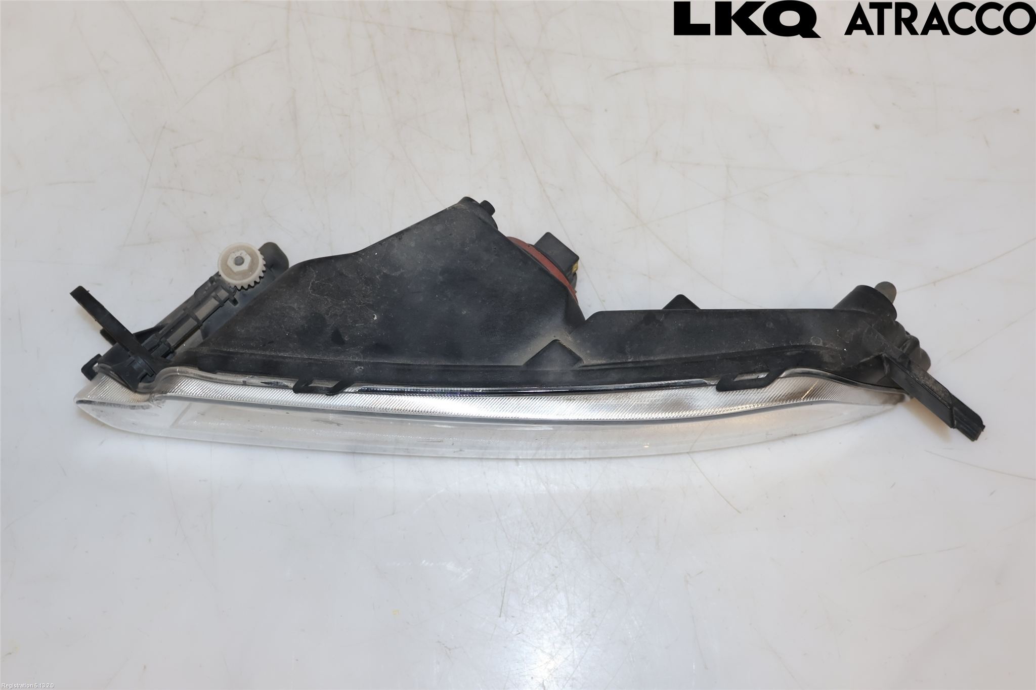 Volkswagen VW PASSAT 15-19 Dimljus-Varselljus Fram
