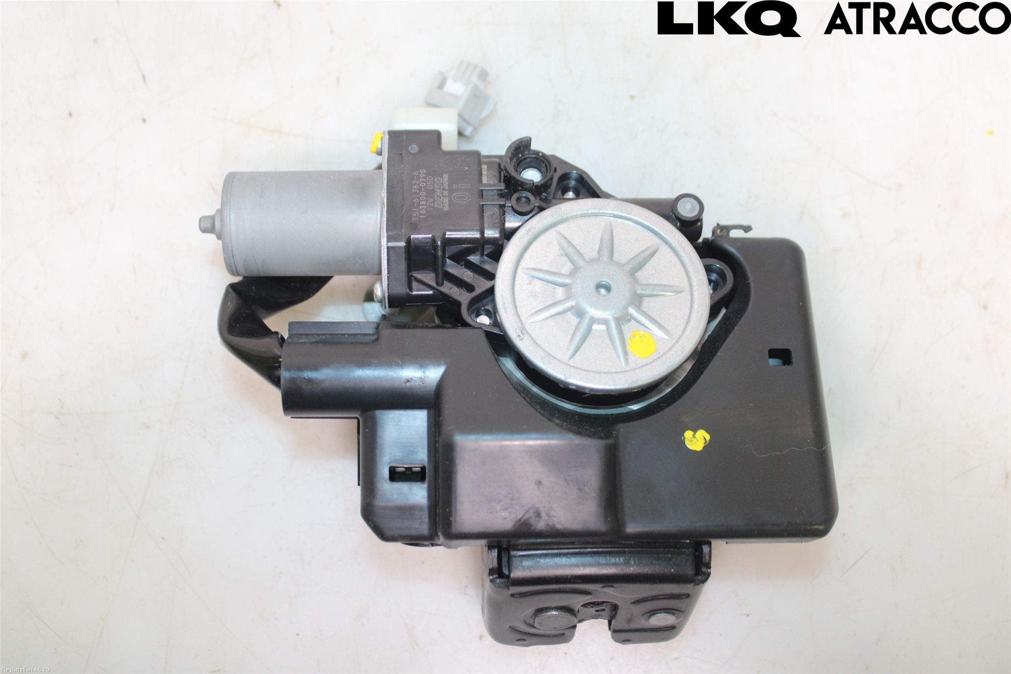 Toyota RAV4 19- Låskista Baklucka