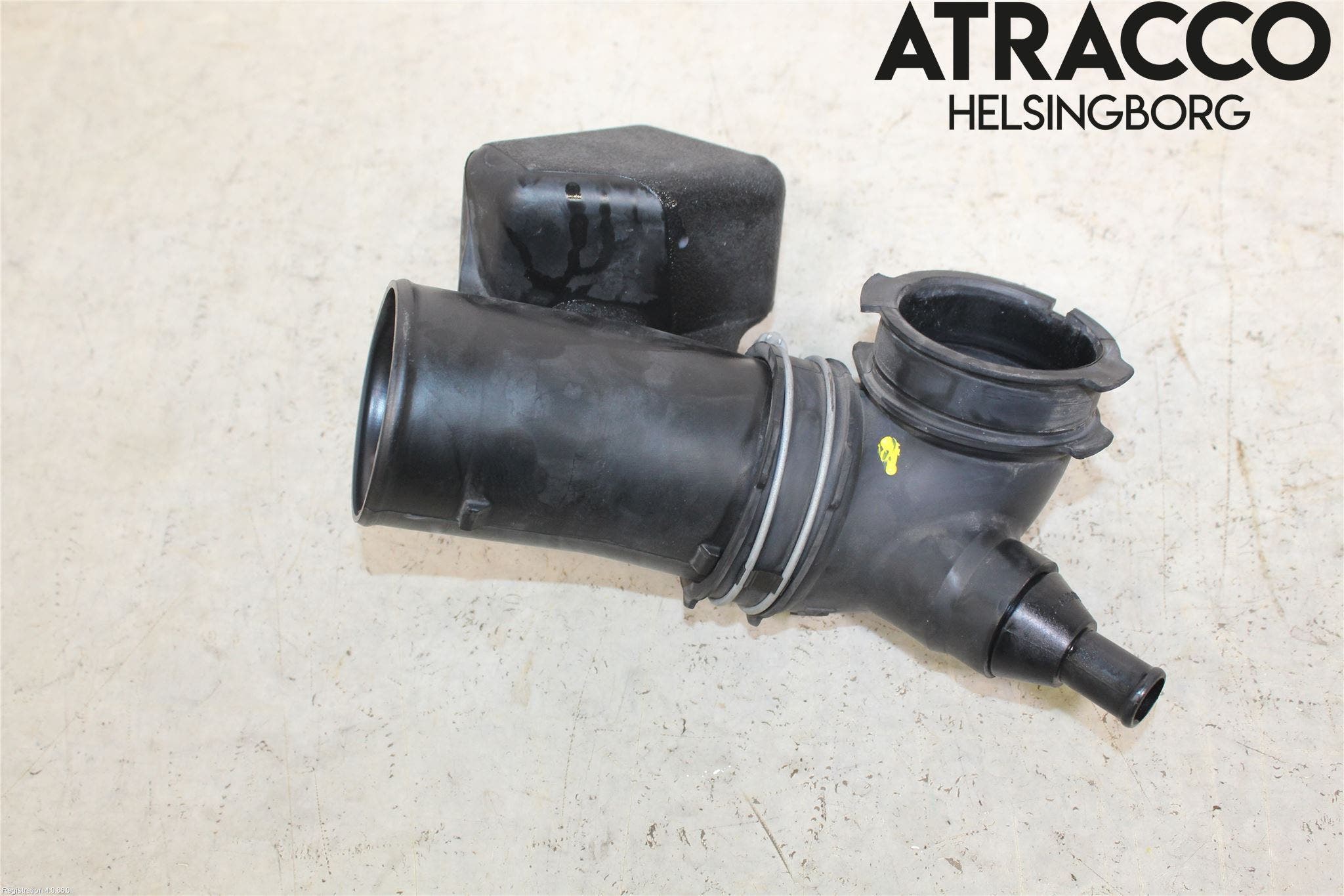 Toyota AURIS 13-19 Förg-Bälg-Rör Mot Luftr