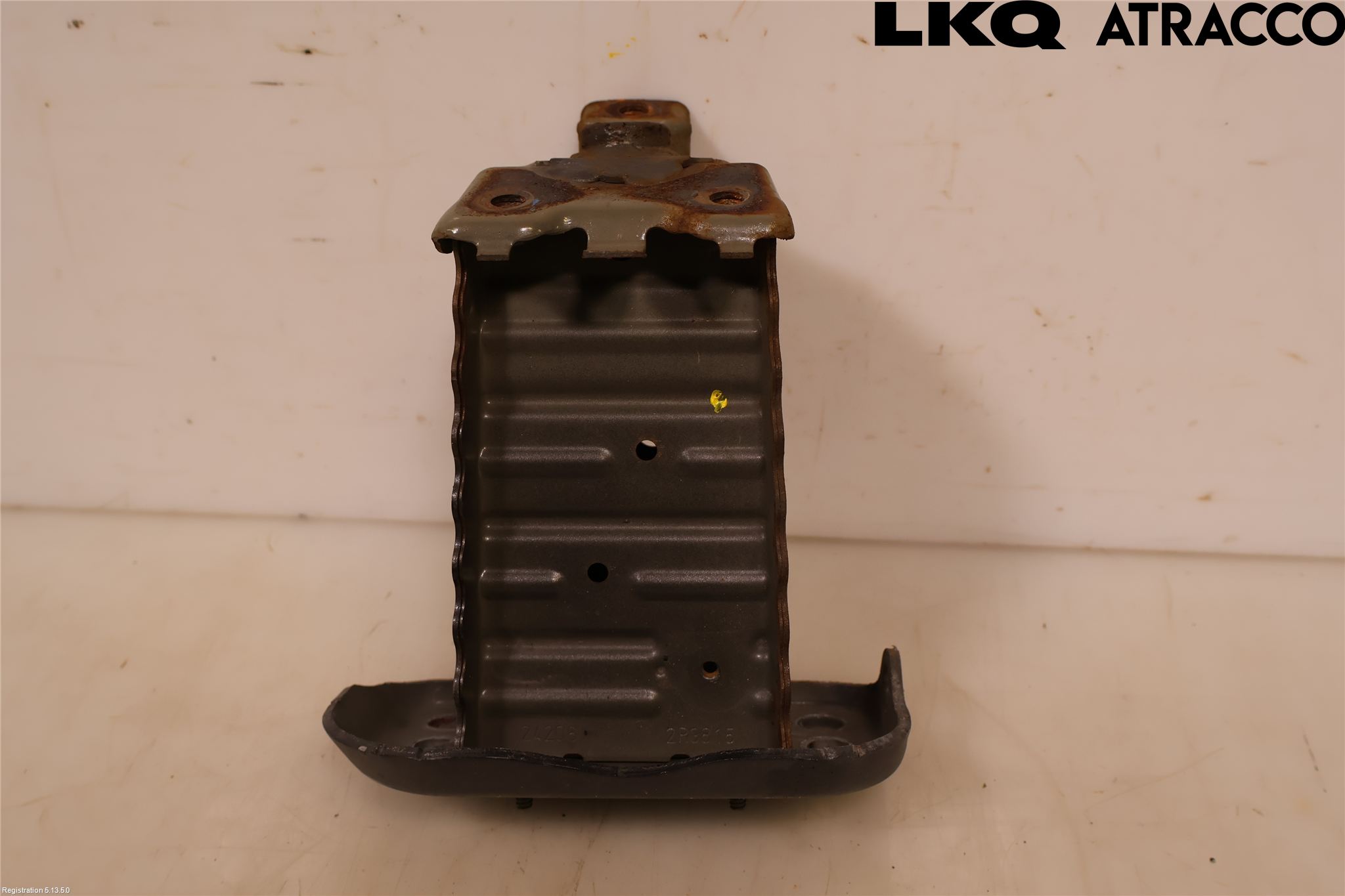 Toyota YARIS XP130 15-20 Stötfångarbärjärn Fram