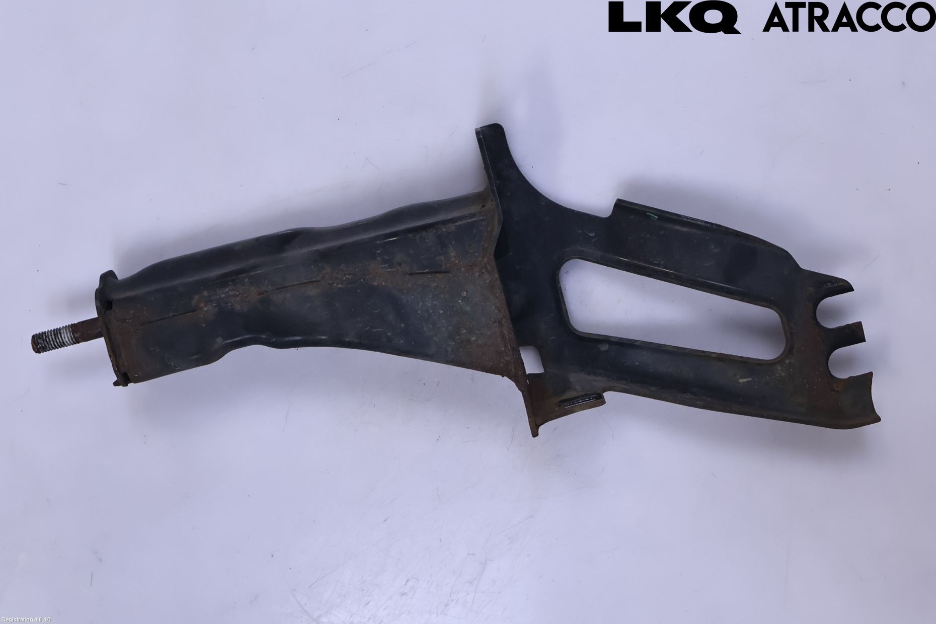 Volvo XC70 08-13 Stötfångarbärjärn Fram