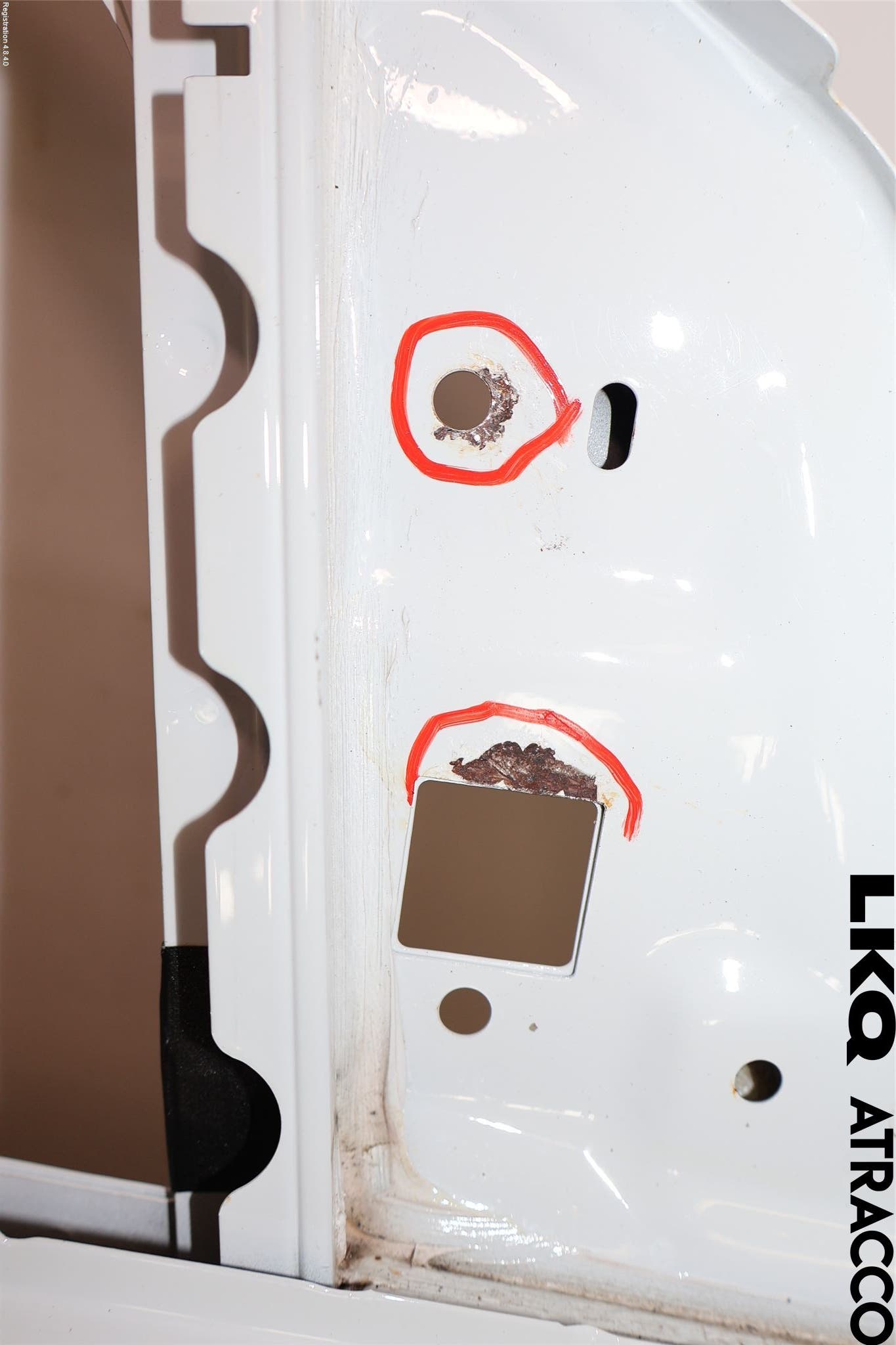 Ford FOCUS 15-18 Dörr Fram Höger