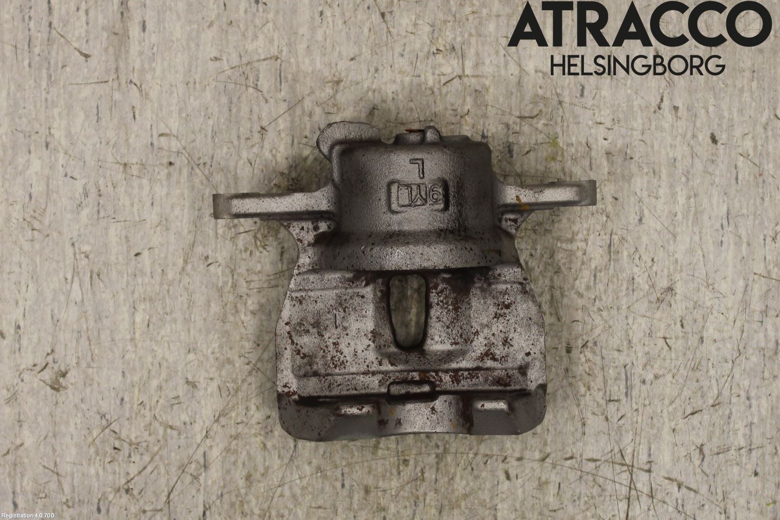 Toyota URBAN CRUISER Bromsok Fram Vänster