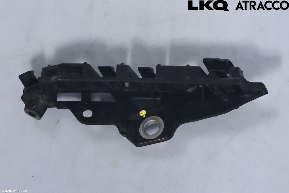 Volkswagen VW PASSAT 15-19 Stötfångarfäste Fram Hö