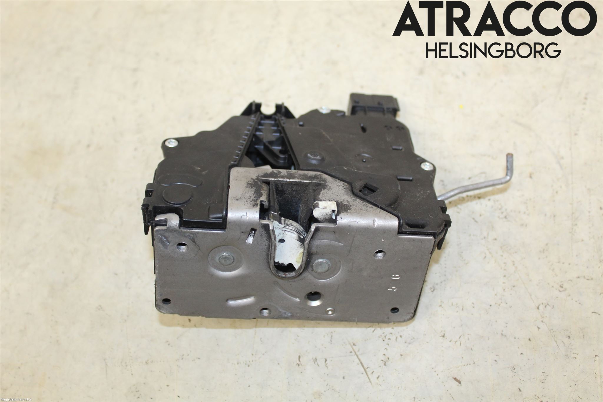 Opel CORSA D 07-14 Centrallåsmotor Höger