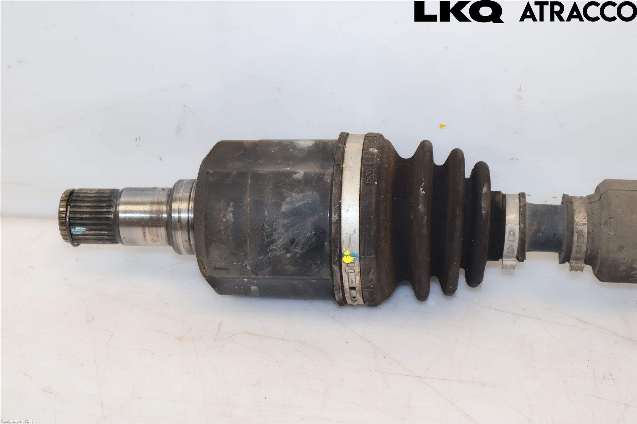 Hyundai i40 16-18 Drivaxel Fram Vänster