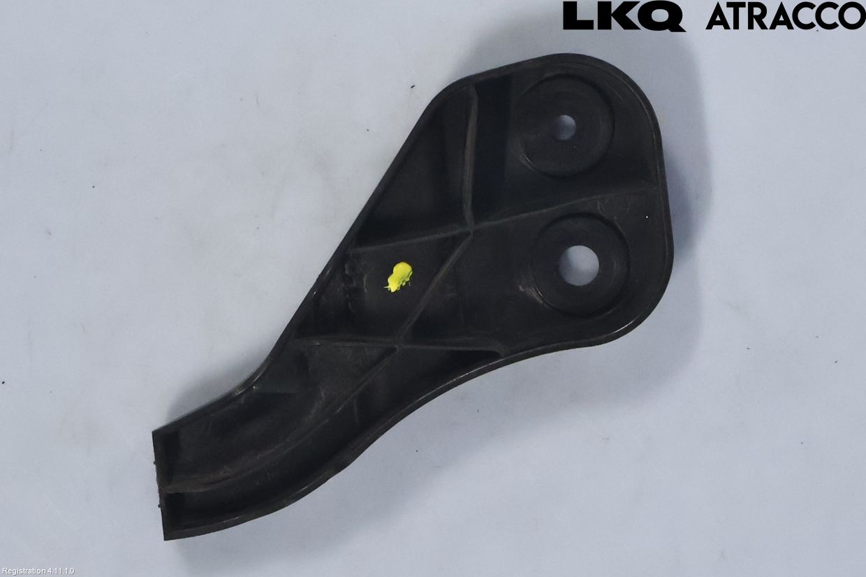 Audi A3/S3 8Y 21- Stötfångarfäste Bak Hö