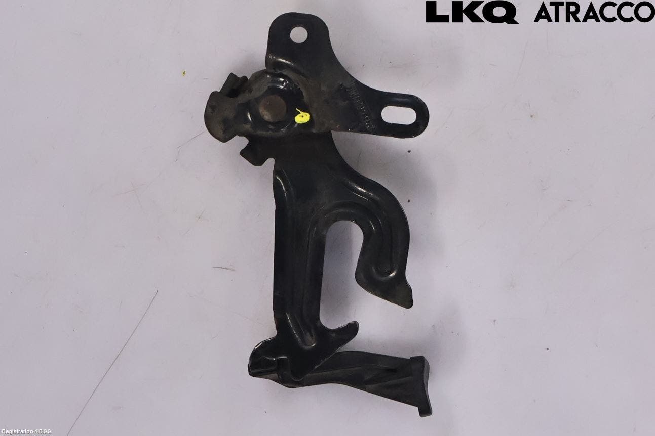 Volvo XC60 09-13 Huv Spärr