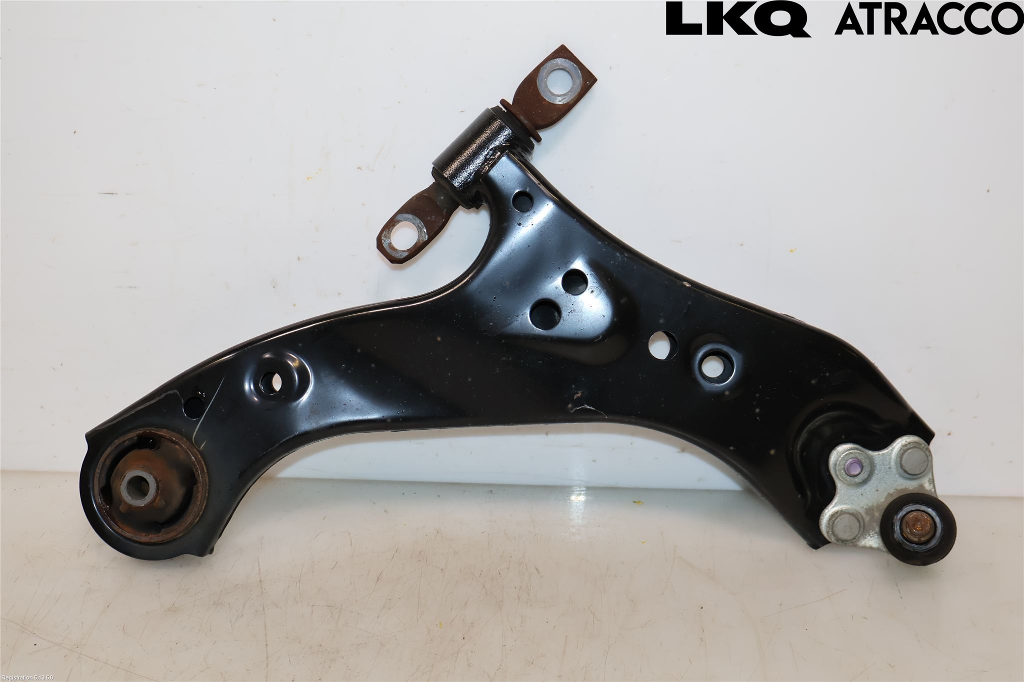 Toyota RAV4 19- Bärarm Fram Undre Hö