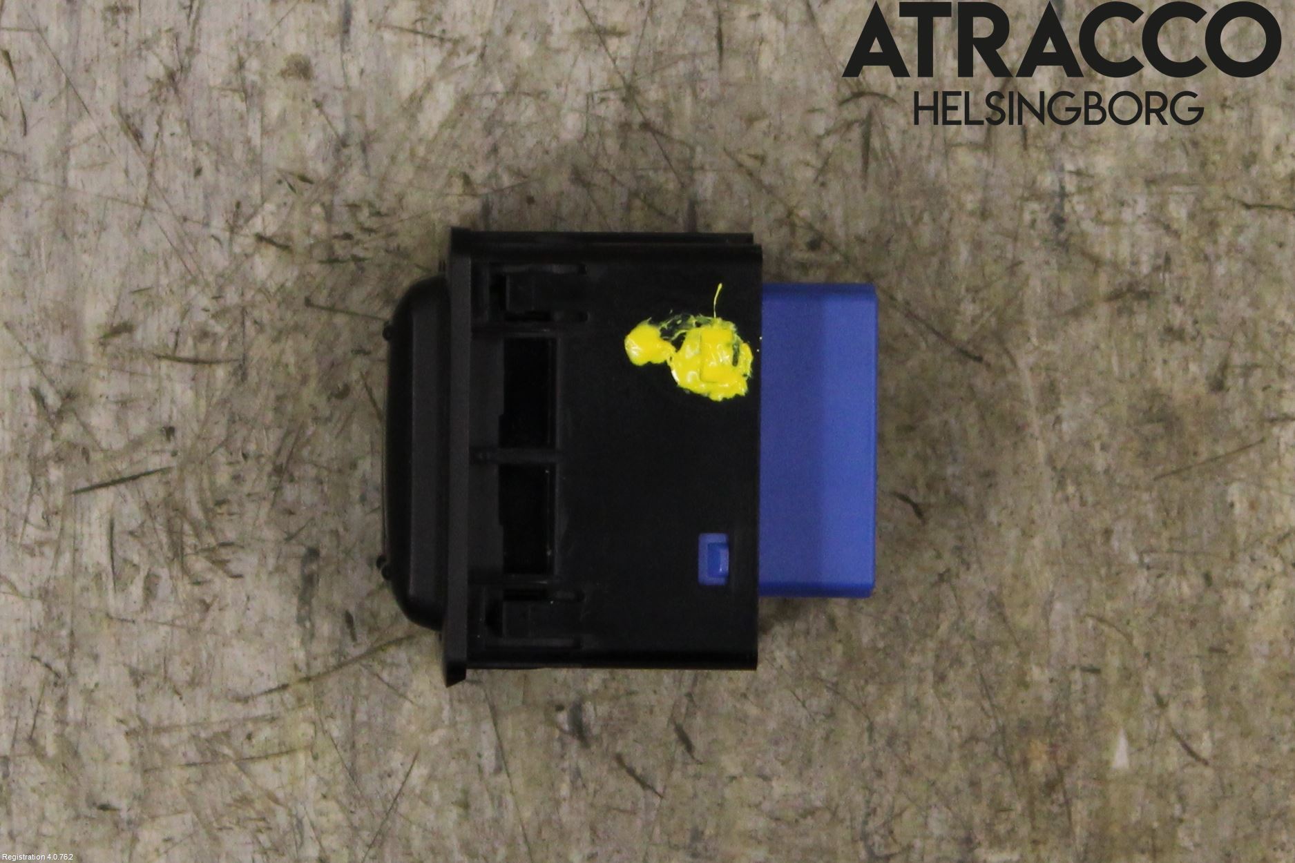 Mitsubishi ECLIPS CROSS Strömställare Stolvärme