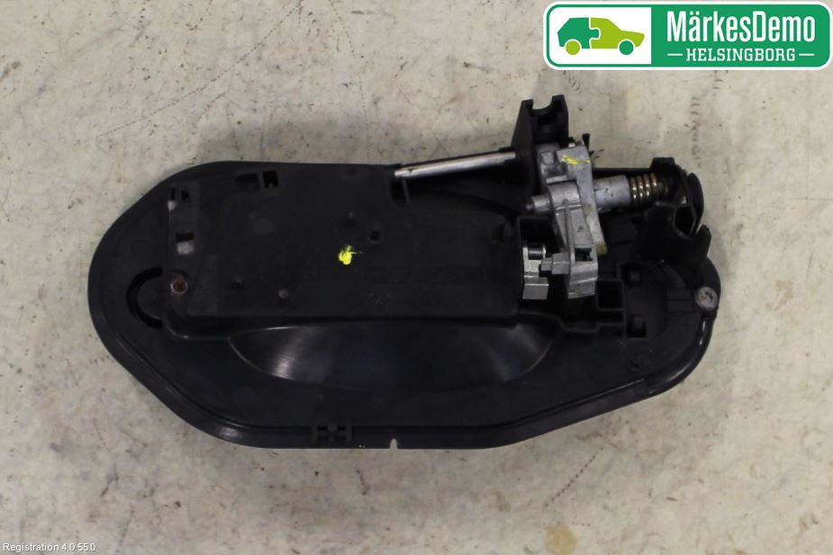 BMW 5 E60/61 Sed/Tou 02-10 Dörrhandtag Yttre Hö