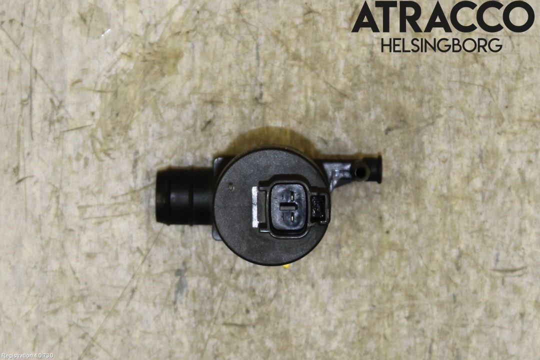 Toyota YARIS XP130 15-20 Spolarpump Baklucka