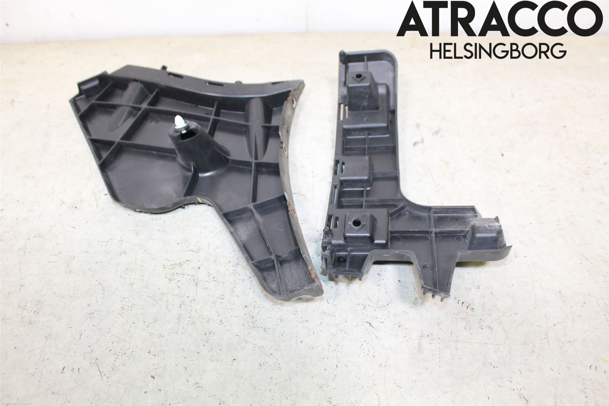 Volvo S60 11-13 Stötfångarfäste Bak Vä