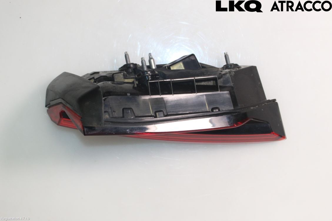 Audi A5 17- Bakljus Lucka Hö