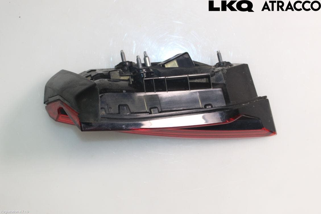 Audi A5 17- Bakljus Lucka Hö